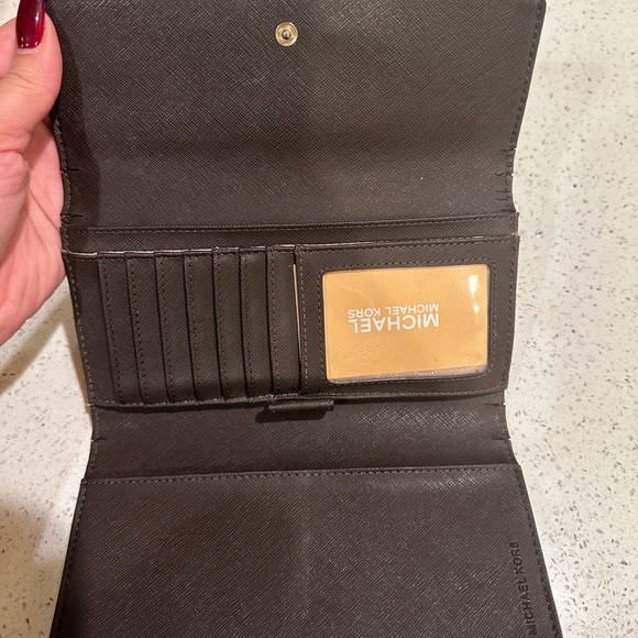 Michael kors wallet - Picture 7 of 8